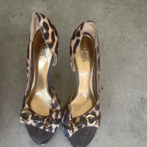 Shoe - Picture 2 of 2